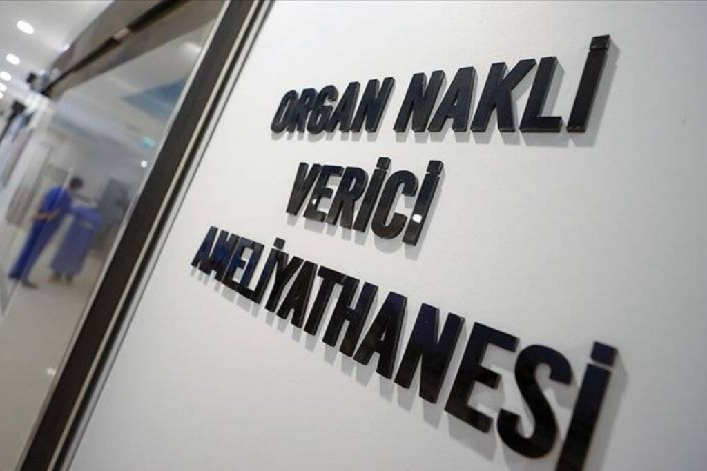 turkiye canlidan organ naklinde dunya birincisi FTJT76Cb
