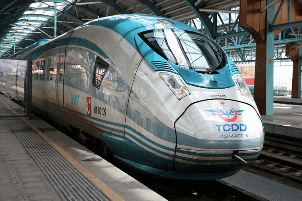 ulastirma bakani abdulkadir uraloglu acikladi ramazan bayrami icin ek tren seferleri yapilacak AyyT3C2D