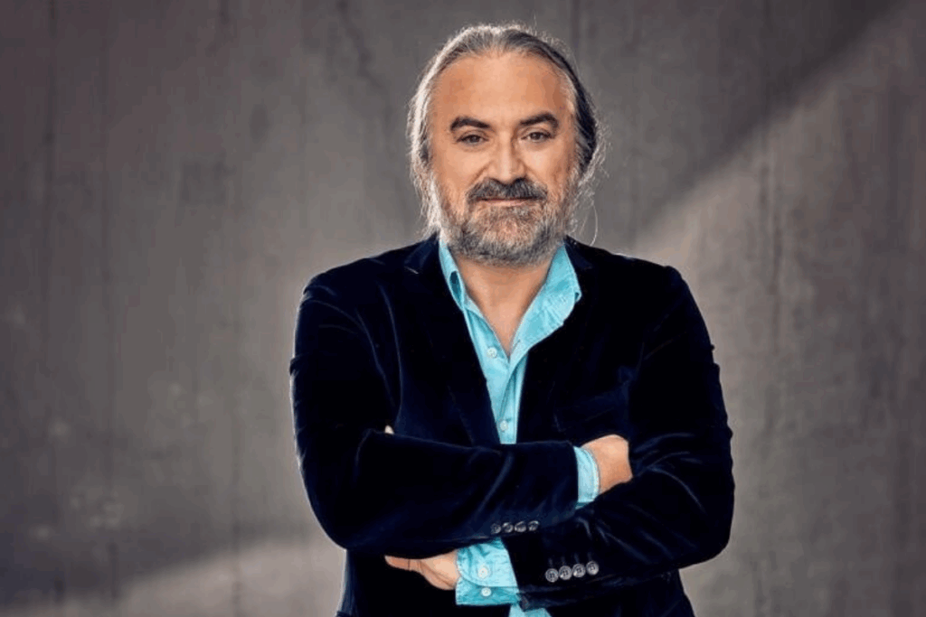 volkan konak kktcde verdigi konser sirasinda fenalasti rmtl7613