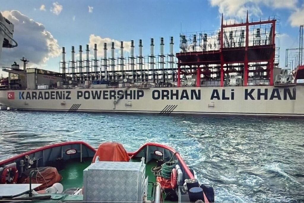 yalovada 289 metrelik enerji gemisi kps orhan ali khan karaya oturdu JwandBAt