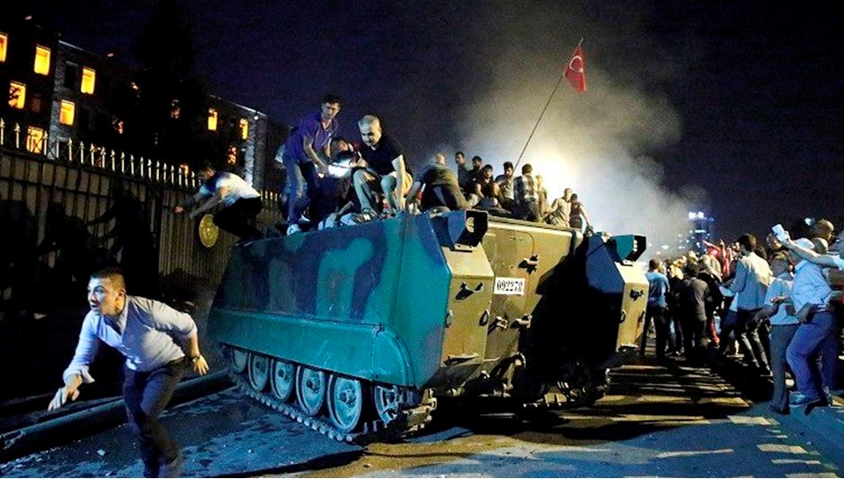 15 temmuz darbe girisiminden sonra feto mucadelesinde gecen 9 yilin bilancosunun hatirlattiklari 0 XlXHgyda