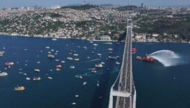 253 sehidin anisina 253 tekneyle istanbul bogazinda 15 temmuz gecisi w3I7PrF2