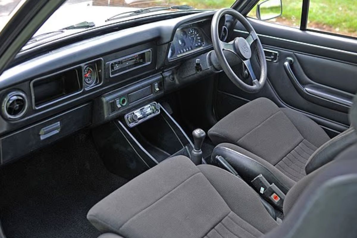 50 yillik efsane rekor kirdi ford escort mkii rs1800 muzayedede yaklasik 359 bin 714 2L2nJtQC