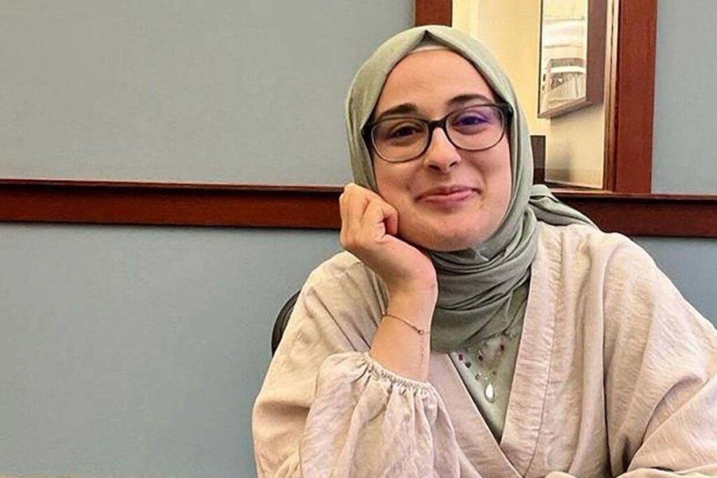 abdde filistine destek nedeniyle gozaltina alinan rumeysa ozturkun kefalet talebi mahkeme tarafindan reddedildi KN9DFJuI