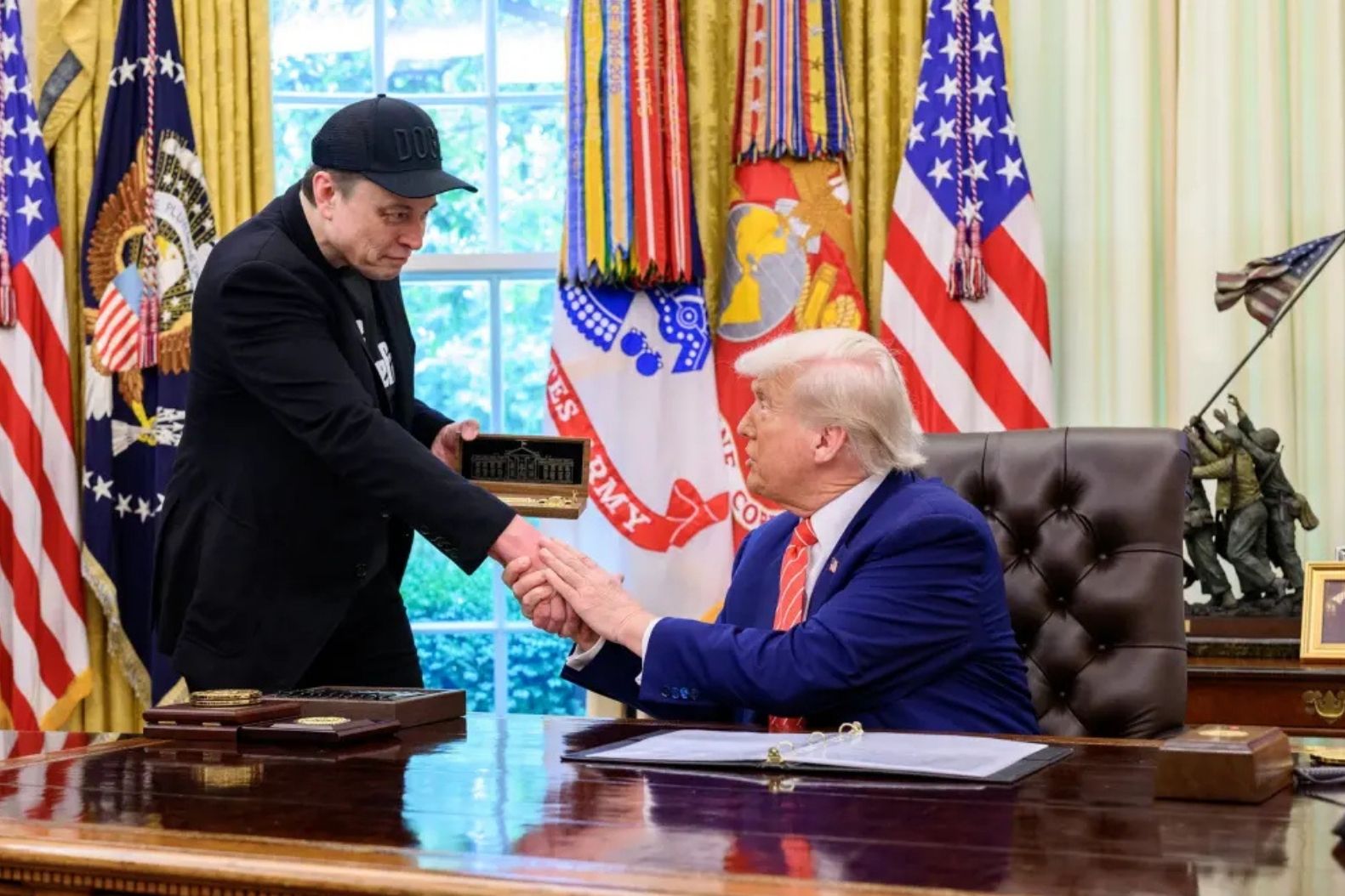 aradiginiz muska ulasilamiyor trumpla tartistiktan sonra numarasini degistirdi 3 wv952JTm