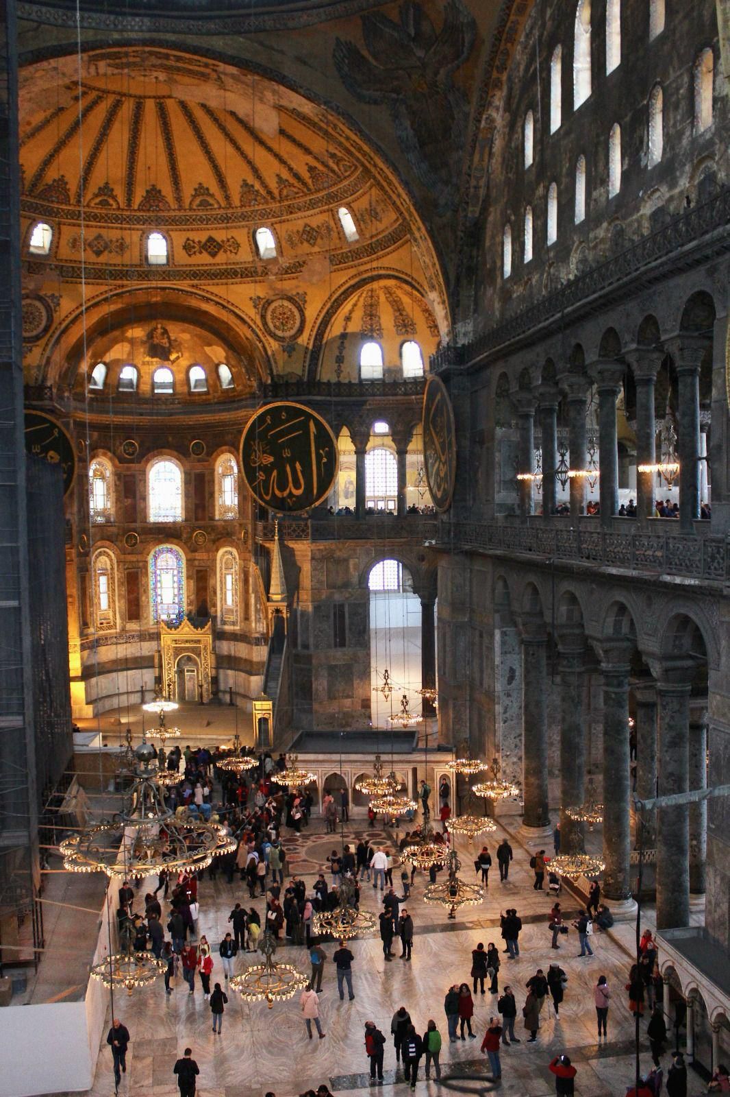 ayasofya i kebir camii ibadete acildigi 24 temmuz 2020den bu yana 40 milyon kisiyi agirladi