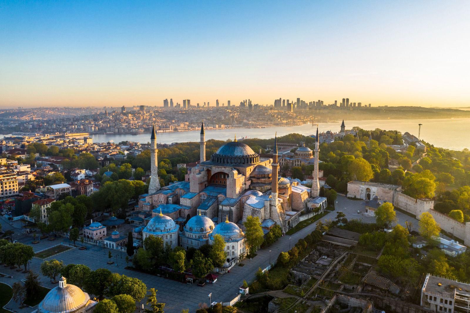 ayasofya i kebir camii ibadete acildigi 24 temmuz 2020den bu yana 40 milyon kisiyi agirladi uz9JHHha