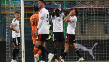 besiktas shakhtar donetske deplasmanda yenilerek avrupa ligine veda etti UweE9irE