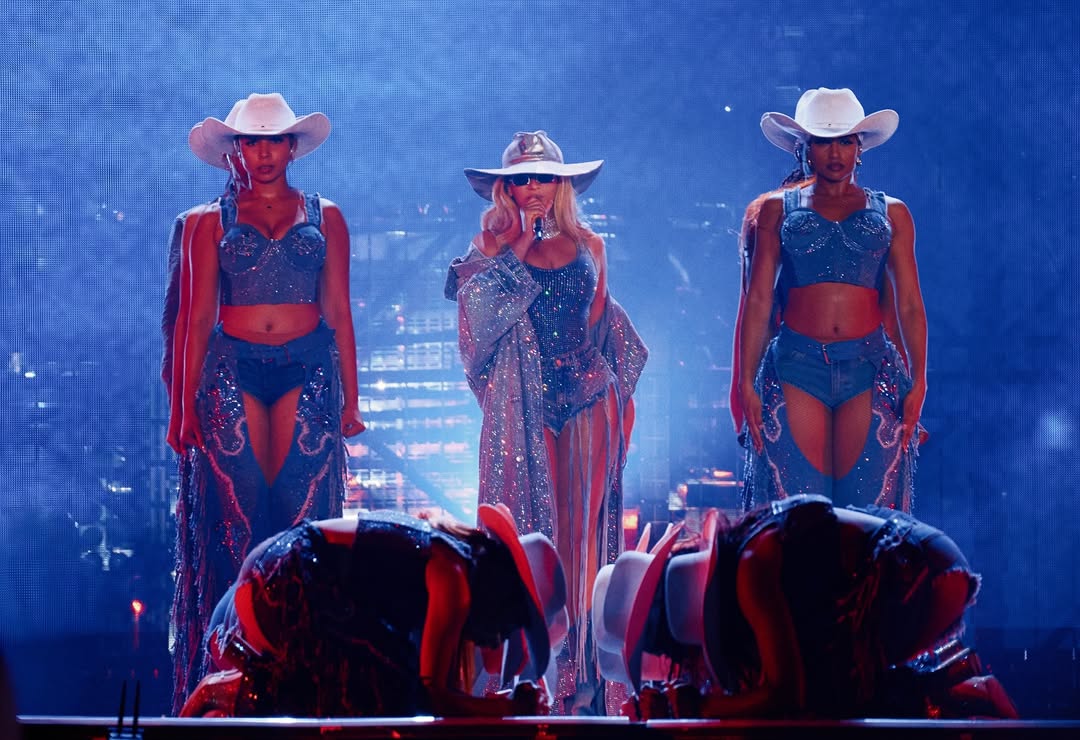beyonc ve jay z los angelestaki 88 milyon dolarlik bel air malikaneleri icin 5775 milyon FO2R5tdQ