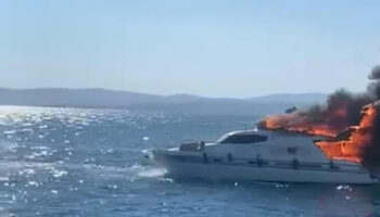 cesme marinada luks yat alev alev yandi jOCVBj3k