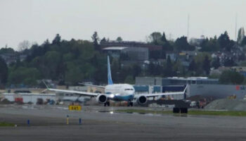 cin boeingleri birer birer abdye geri yolluyor Ks6I8whW