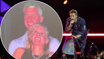coldplay konserinde opucuk kamerasina yakalanan ceo andy byron hayatimi mahvettiler 2k2QUBHQ