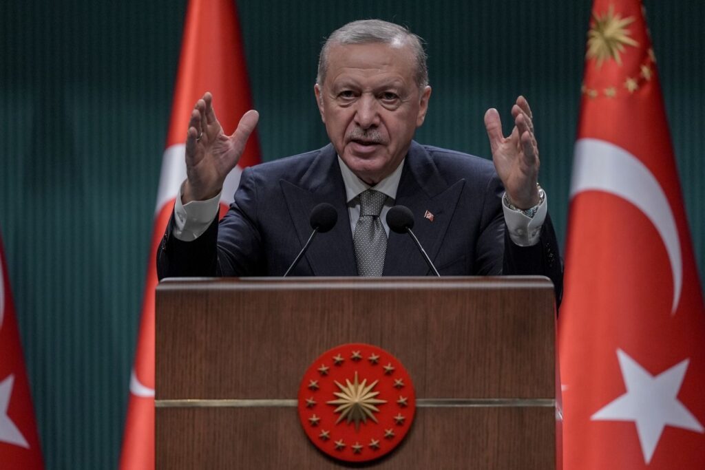 cumhurbaskani erdogandan aile yili mesaji memurlar dogumdan itibaren ilkogretim cagina baslayana kadar yari zamanli XDSBVAlH