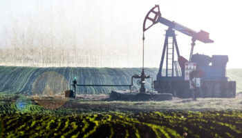 diyarbakir gabar ve batmanda yaklasik 4 milyar dolarlik petrol rezervi tespit edildi eclnF2kK