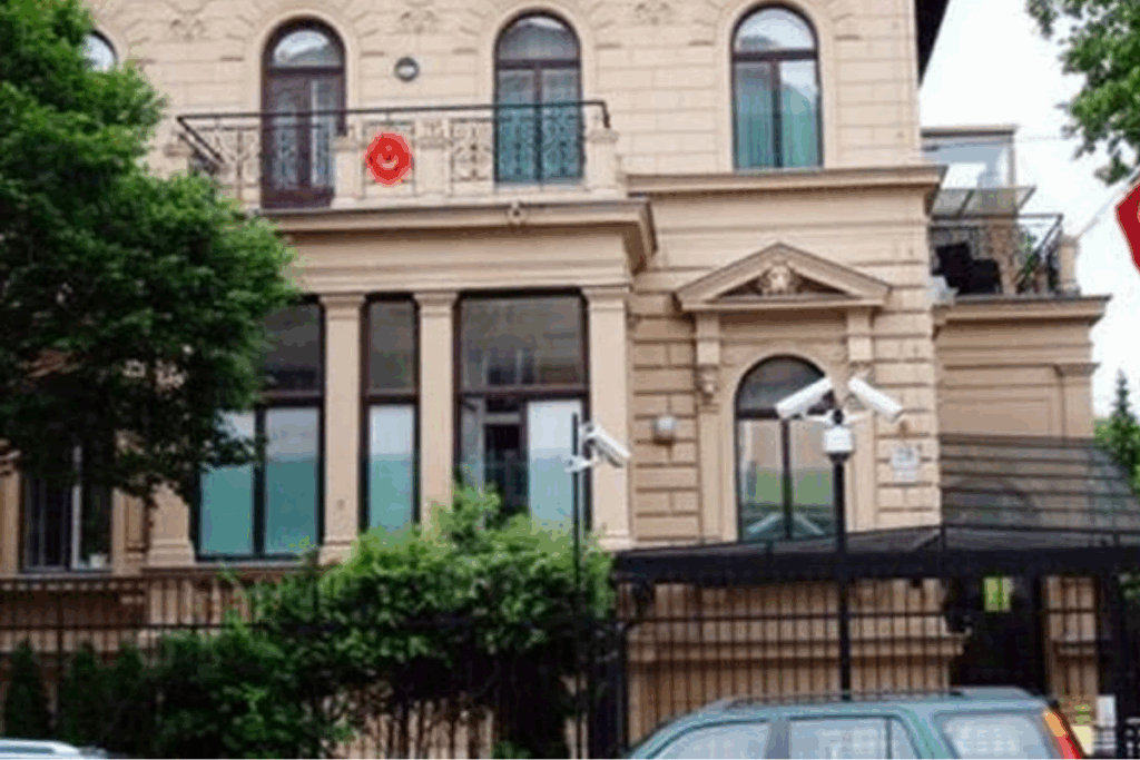 dolandiricilar sinir tanimadi avusturyada turk askeri roluyle vurgun yaptilar SldqSRmv