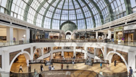 dubaide icerisinde kapali kayak pisti de bulunan unlu avm mall of the emirates 13 3i1sExhe
