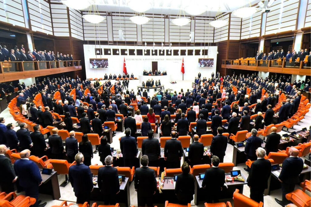 ekonomide vergide yeni donem yasa teklifi mecliste kabul edildi xPplmKMD