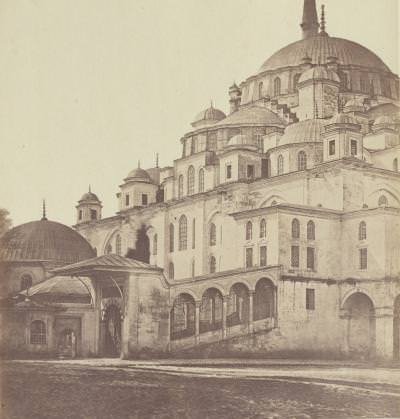 fatih camii 208 yil once bir medrese ogrencisi ve yeniceri ile iliski yasayan hayat