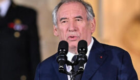 fransa basbakani bayrou ab abd ticaret anlasmasinin yapildigi gunu kara gun olarak niteledi OvZv2edZ