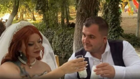 futbol antrenoru cumhur acar evlendikten 3 gun sonra kumar borcu nedeniyle esinin takilarini da xNGbI395
