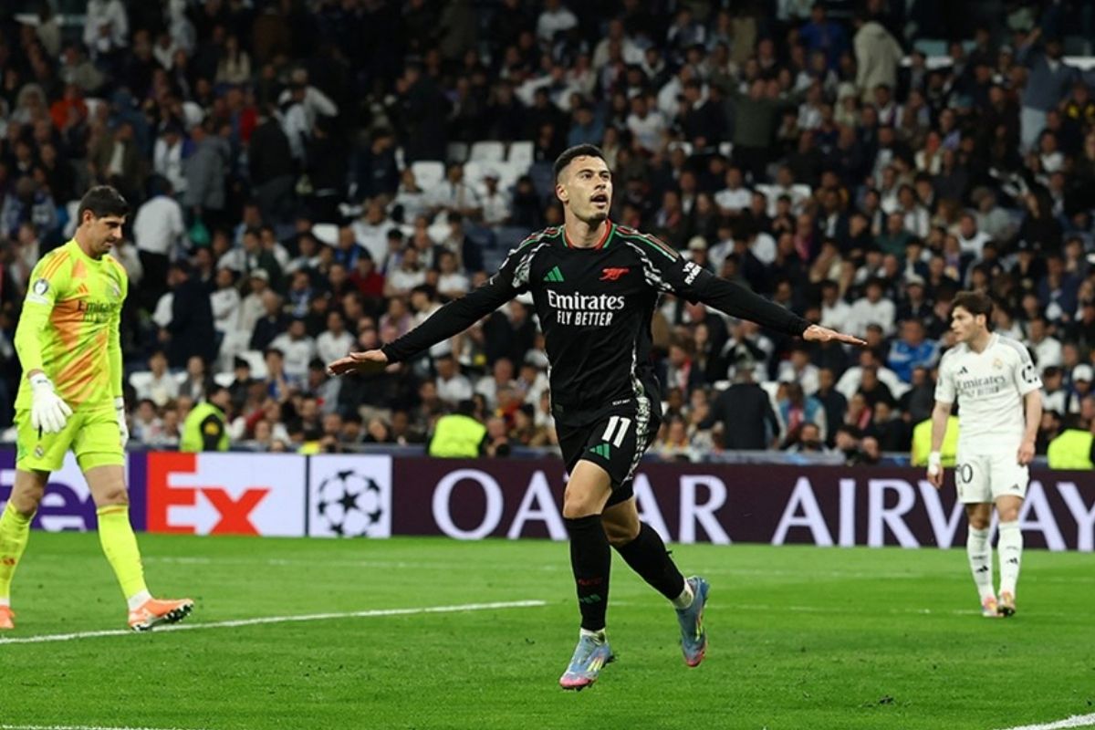futbolun iki devi ayin gece devler liginden elendi 0 1bFeSFBA