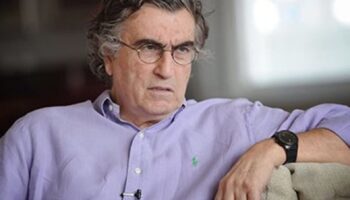 gazeteci hasan cemal leros adasinda hastaneye kaldirildi 5z479E4v