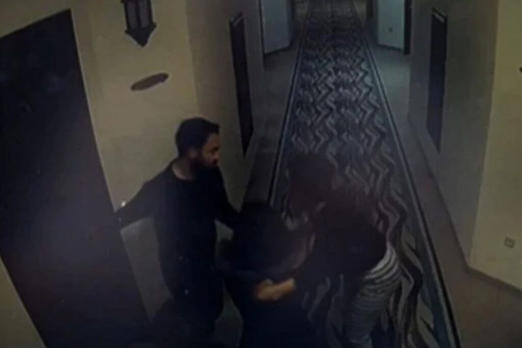 grand kartal oteldeki yangin faciasinda otelin genel muduru emir arasin ailesiyle birlikte kacis ani PzWlEZgJ