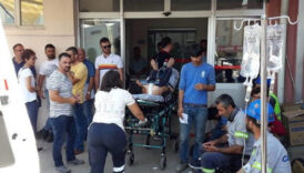 izmirde gida zehirlenmesi suphesiyle 70 isci hastaneye kaldirildi Tr7LAArs