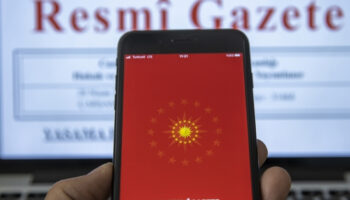 jandarmagenelkomutanligivesahilguvenlikkomutanligina iliskin atamalarresmigazetede yayimlandi es6OrBQs