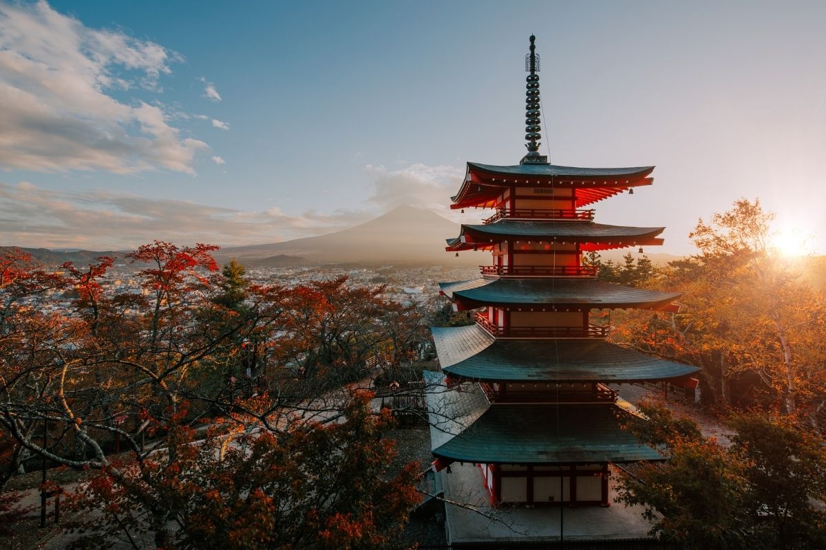 japonyadaki kacak turk vatandaslari icin ilk resmi adim geldi japon adalet bakani turk buyukelciden mVYafLLd