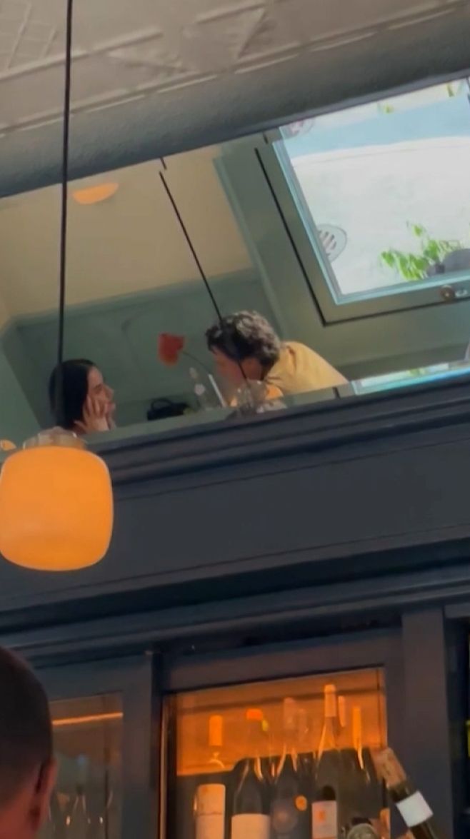 katy perry eski kanada basbakani justin treudeau ile yeni ask mesaisinde 0 vzHXZ5wV