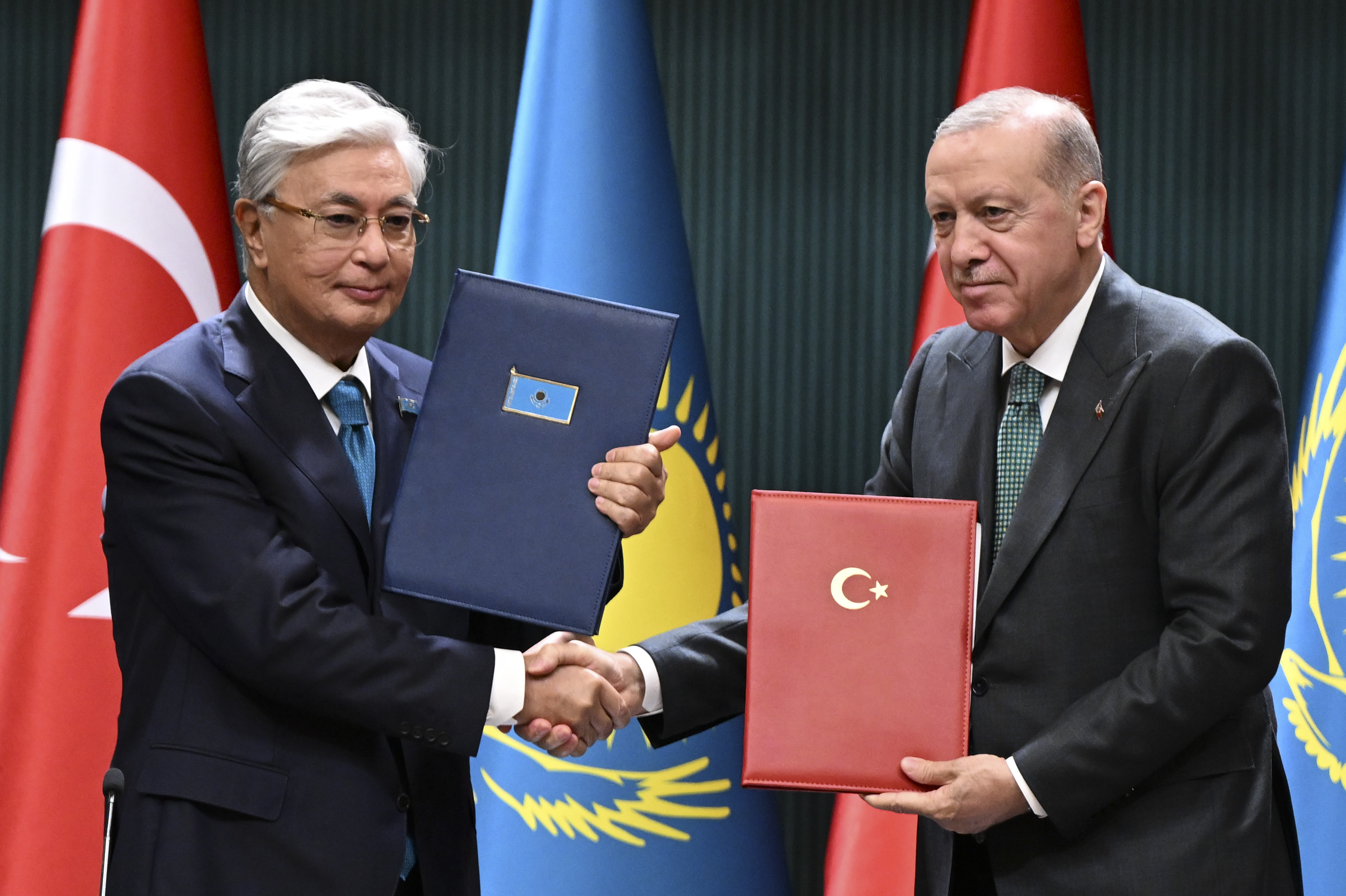 kazakistan cumhurbaskani tokayev ankarada turk yatirimcilarla bir araya geldi 4 1MUI1O4Y