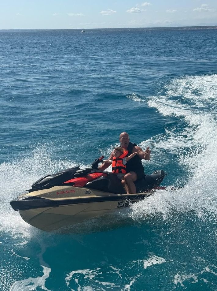 mavi turda jason statham atlayisi 0 7mmvpwGq