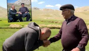 mevlut cavusoglu osman aga olarak taninan babasi osman cavusoglunu kaybetti nJCeSVxf