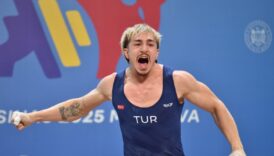 milli halterci yusuf fehmi genc rekor kirarak avrupa sampiyonu oldu xGaBSx4E