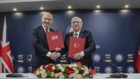 milli savunma bakani yasar guler ingiliz mevkidasi ile eurofighter imzasini atti snD9P4nl