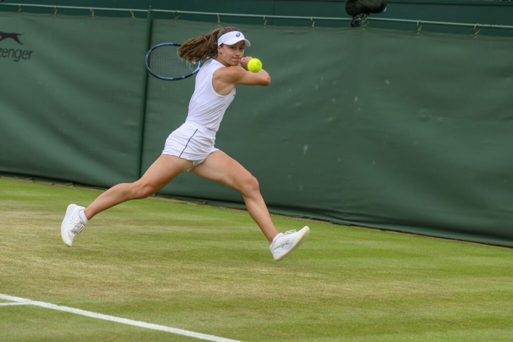 milli tenisci zeynep sonmez wta klasmaninda 14 sira yukseldi ngwkSiYR