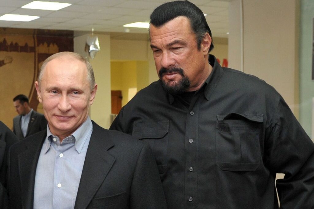 patron steven seagal rusyadan cekiliyor KNckJmrT