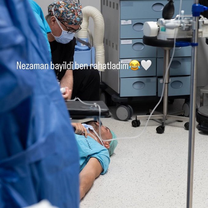 persepolisin golcusu serdar dursun ikinci cocuk sevinci yasarken dogumda yasanan bayilma ani gundeme oturdu lMHLQGje