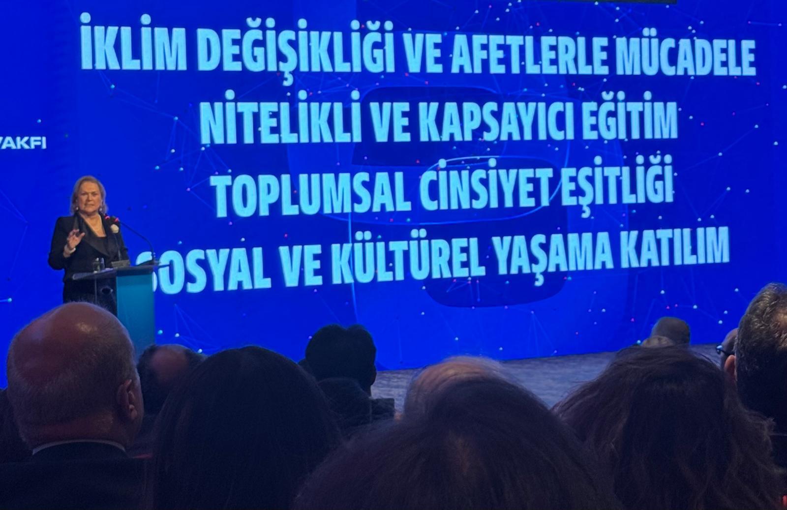 sabanci vizyonunun temelini atan kadinlar 3 Sh6keDfW