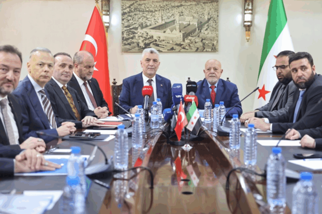 ticaret bakani omer bolat turkiyedeki butun bakanliklar olarak suriyeye destek olma konusunda cumhurbaskanimiz tarafindan r4473R4d