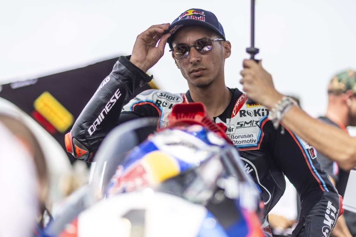 toprak razgatlioglu superbike macaristan ayaginin ilk yarisini kazandi 0 yZ2ubybM