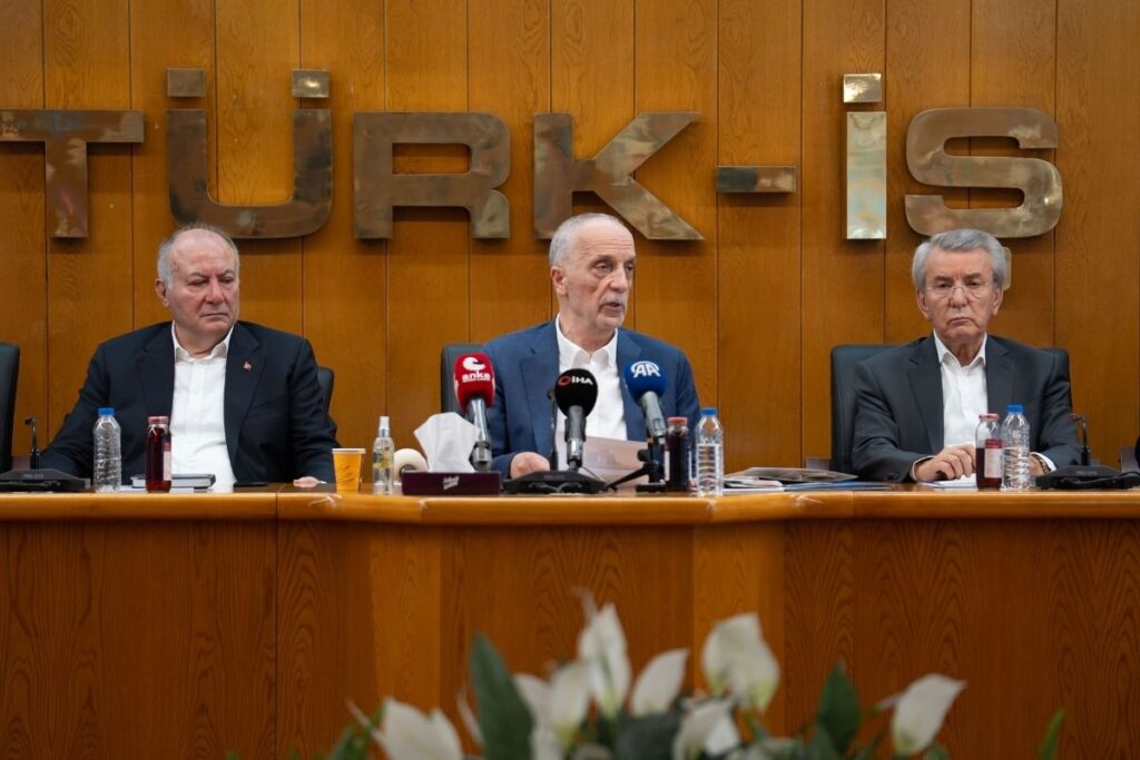 turk is genel baskani atalaysendika olarak grevi amac gormedik arac gorduk 6XXxcaHS