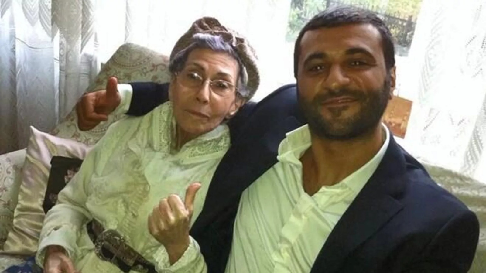 zengin yasli kadin avcisi harun erikci yine sahnede 75 yasindaki kadini evlilik vaadiyle kandirip