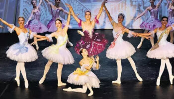 22nci uluslararasi bodrum bale festivalinde uyuyan guzel ruyasi moskova klasik bale tiyatrosundan masalsi ve i6GMeu3x