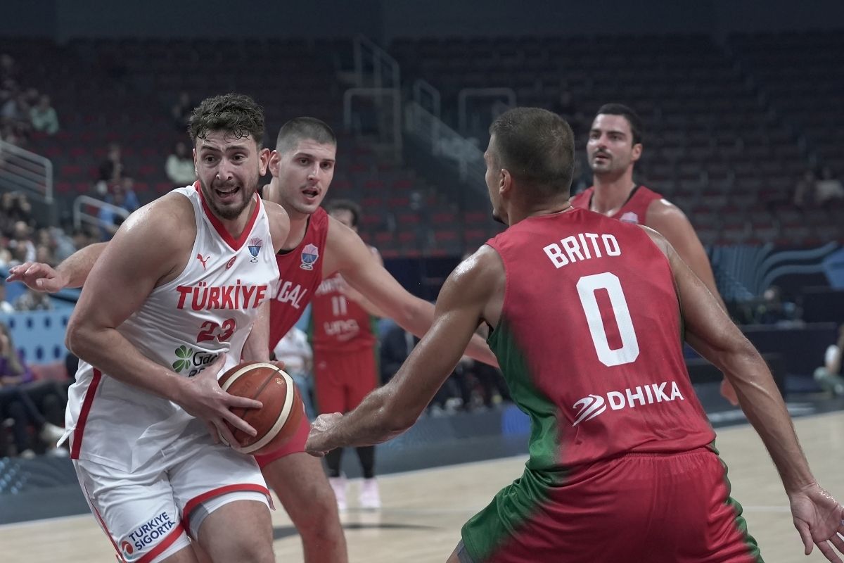 a milli erkek basketbol takimi eurobasket 2025 son 16 turuna yukselmeyi garantiledi 0 aP7ubtRG