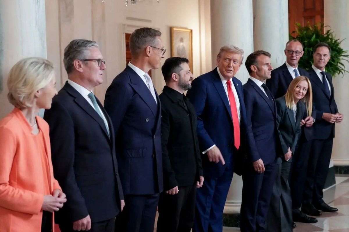 abd baskani trump oval ofiste agirladigi ukrayna lideri zelenskiye vazgecmesi gereken rusya kontrolundeki topraklari duVrrWvR