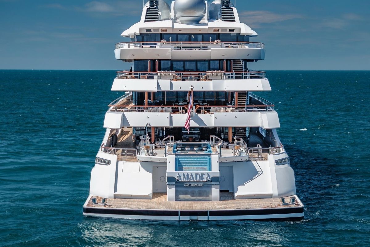 abd rus oligarki suleyman kerimova ait oldugunu ileri surdugu super luks yati 325 milyon MtJ4lOJT
