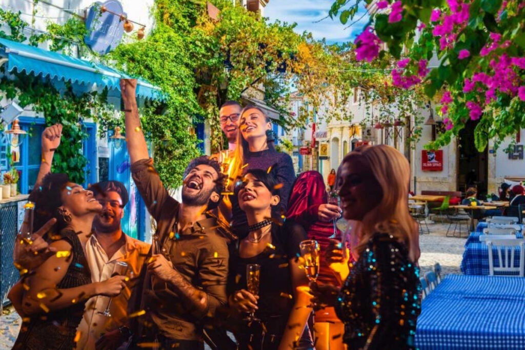 alacatida ne degisti muzik mafya ve mek nlarin golgesinde kaybolan bir ege masali asqjisYK