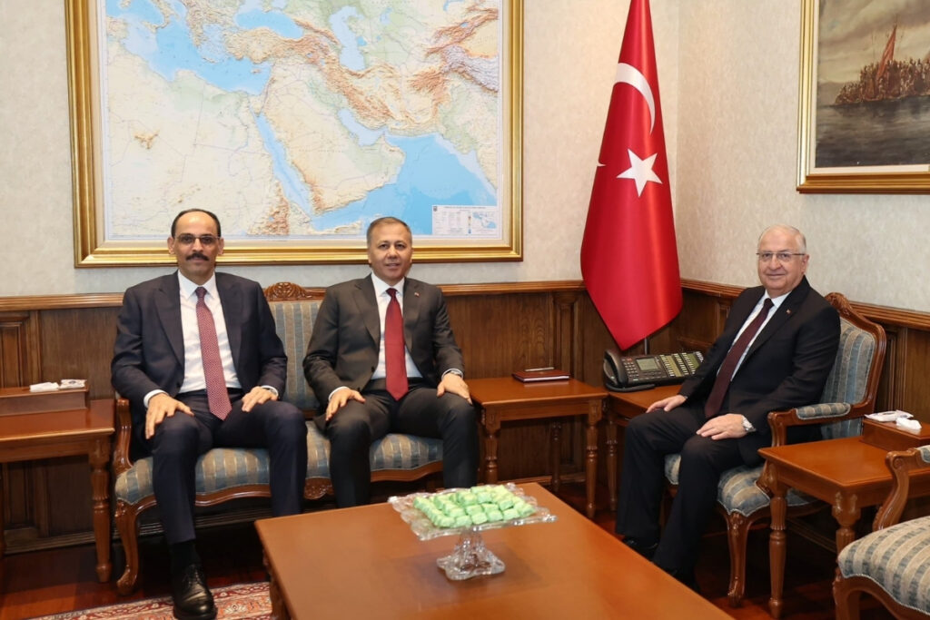 ankarada guvenlik zirvesi guler yerlikaya ve kalindan kritik gorusme VC4qEaq3